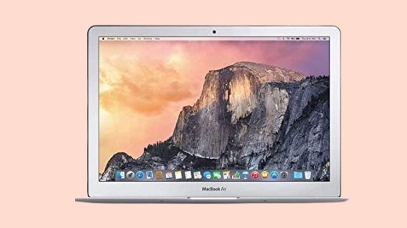 Early 2015Apple MacBook Air with 1.6GHz Intel Core i5